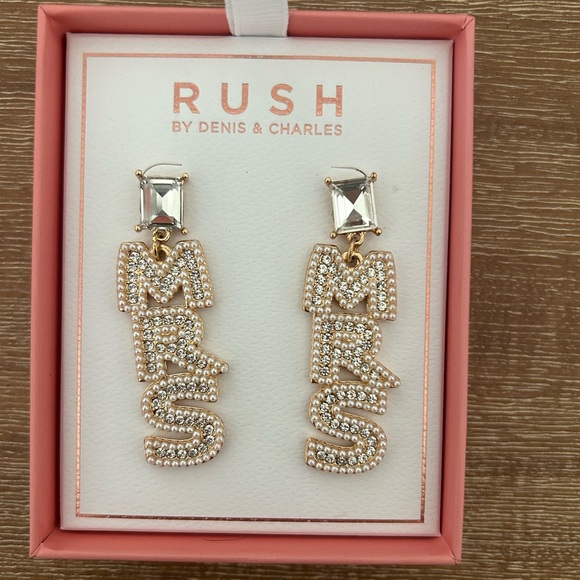 MRS. Dangle earrings - Picture 1 of 2